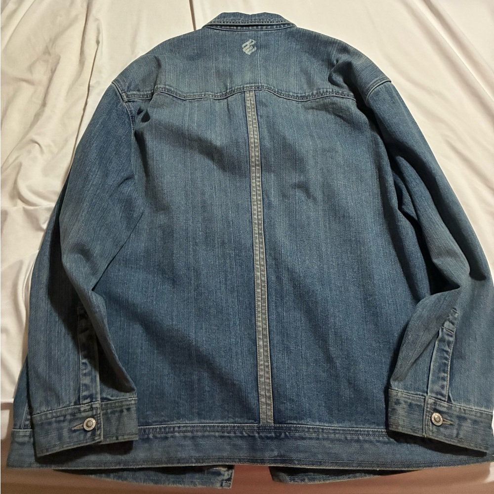 Rocawear Classic Blue Denim Jacket - Picture 3 of 3